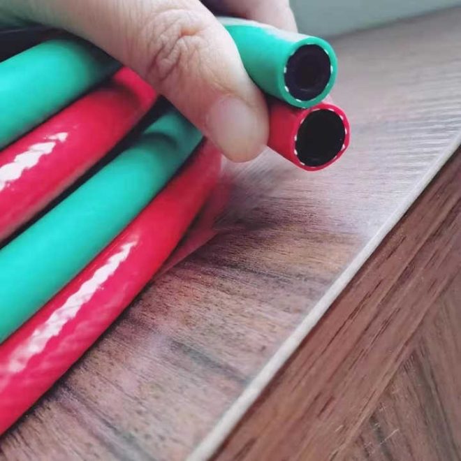 Red and Green Oxygen High Pressure PVC Gas Twins Hose - Image 3